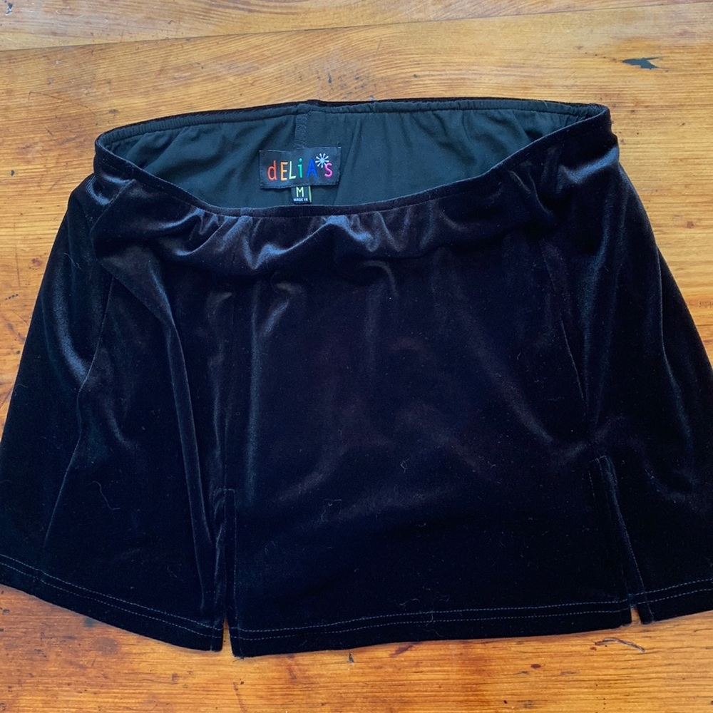 Velvety mini skort